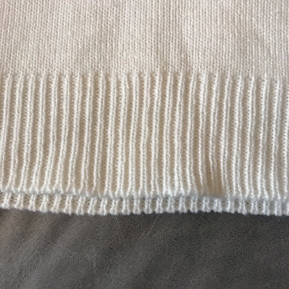 New York and company size large sweater - Picture 5 of 5